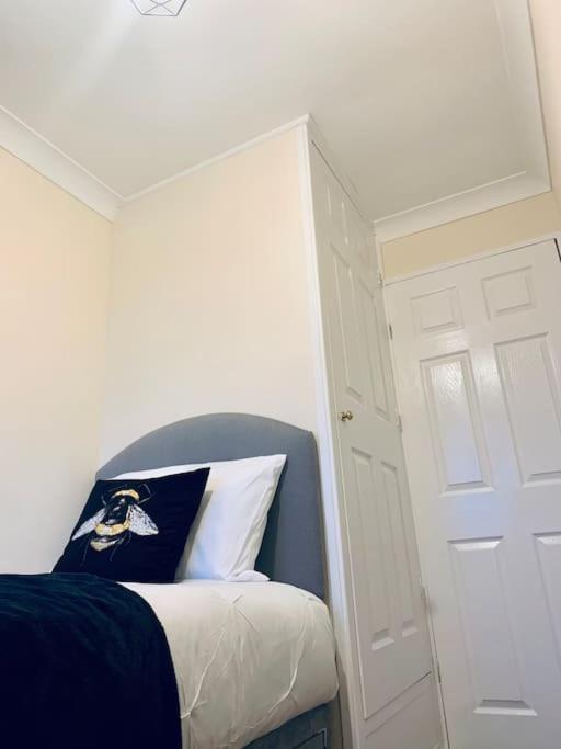 Homely Detached 3 Bedroom House Near Sheffield Rotherham Exterior foto