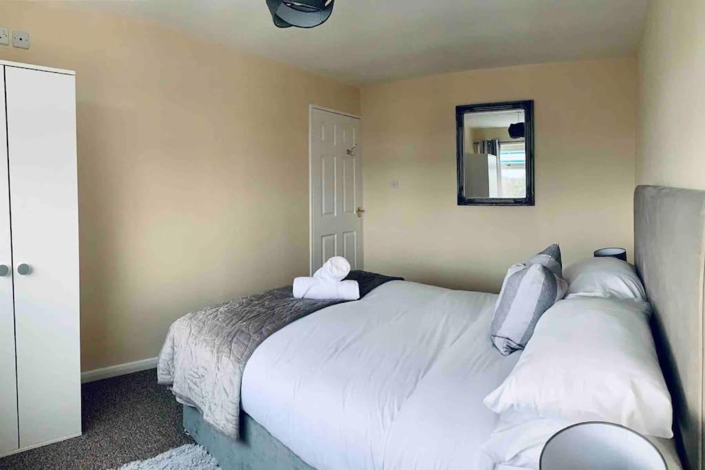 Homely Detached 3 Bedroom House Near Sheffield Rotherham Exterior foto
